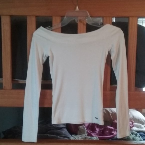 Hollister Tops - Hollister Long Sleeve Top